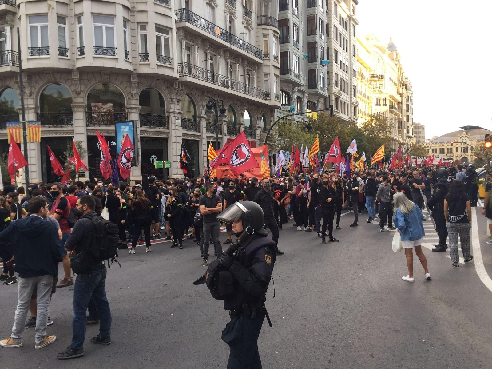 Manifestació convocada per la Coordinadora Obrera Sindical