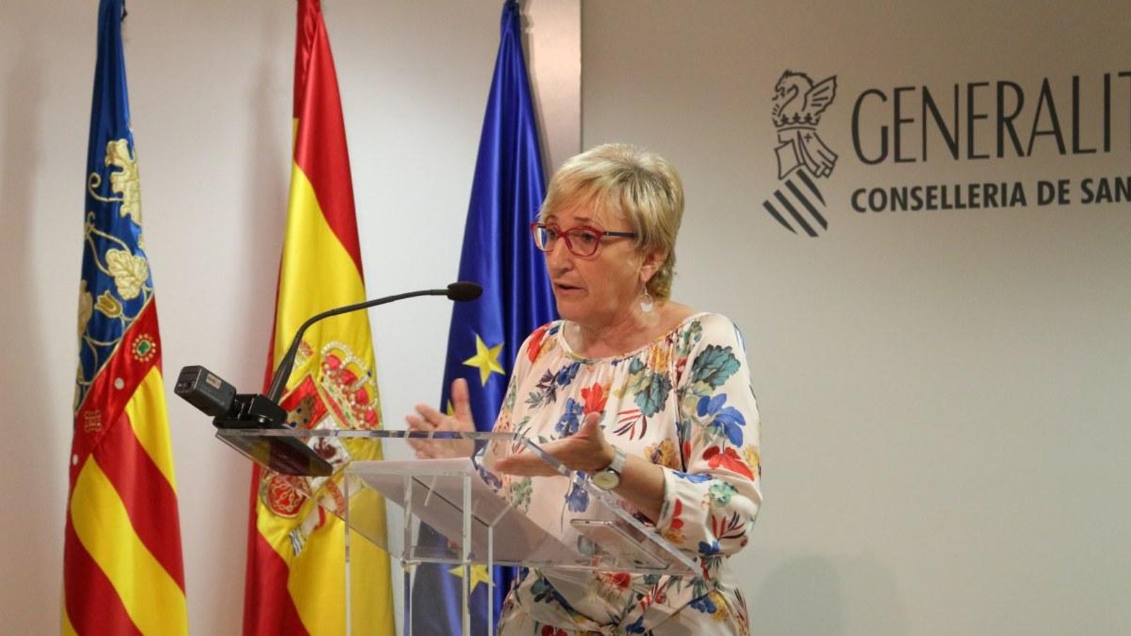 La consellera de Sanitat fa un balanç del dispositiu sanitari desplegat per a atendre l'arribada dels migrants de l'Aquarius