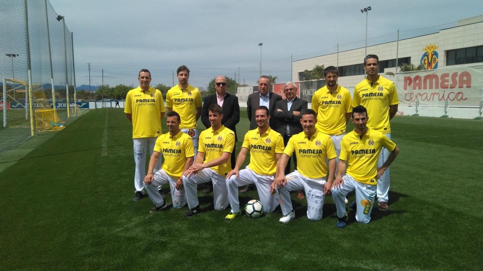 Els participants, a la Ciutat Esportiva del Vila-real CF