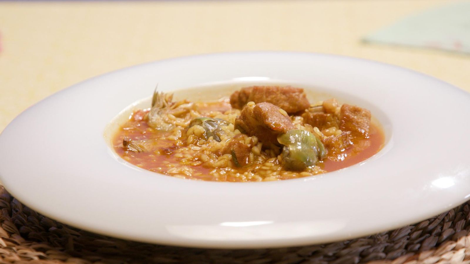 Arròs de costelles al vermut