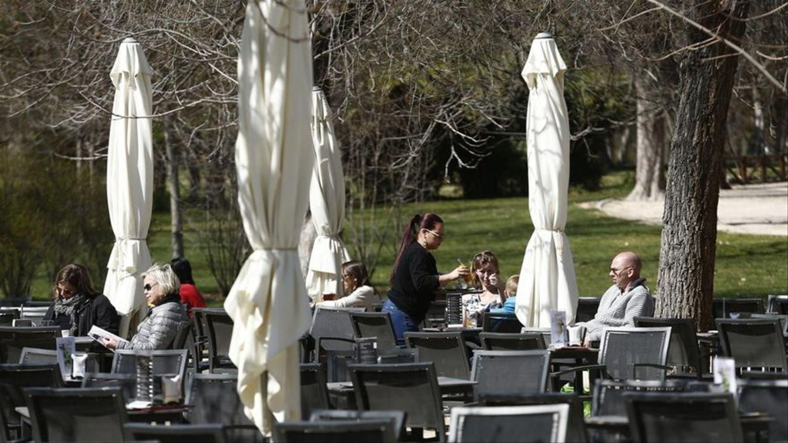 L'hosteleria és un dels sectors més estacionals i que més patien la temporalitat fins ara