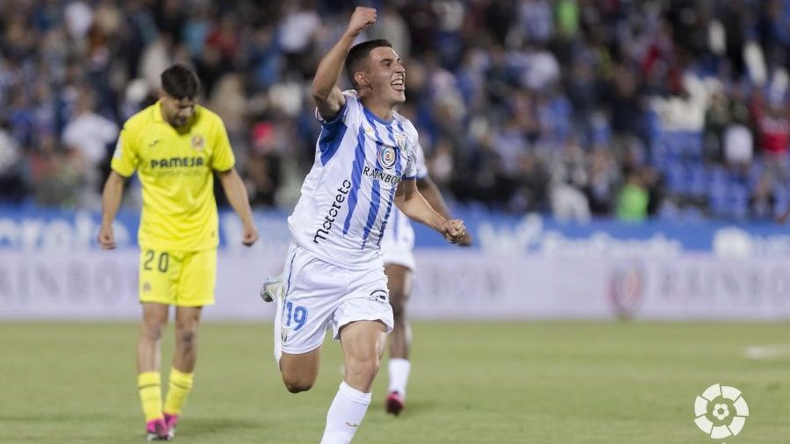 Karrikaburu celebra el gol