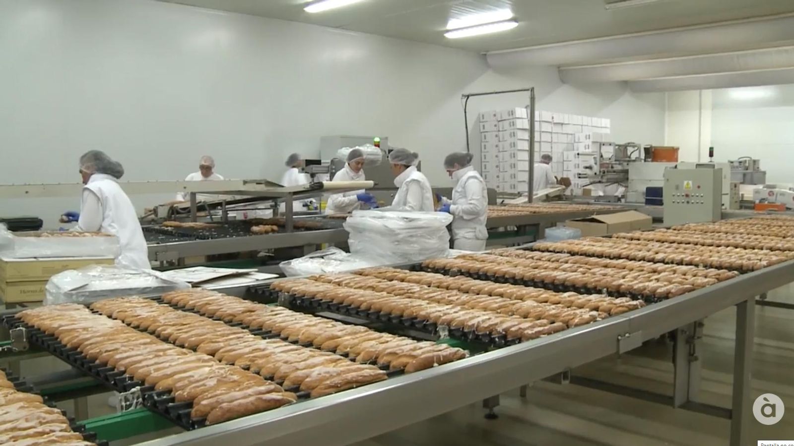 Des dels anys 90 han industrialitzat la producció en una fàbrica a Alboraia
