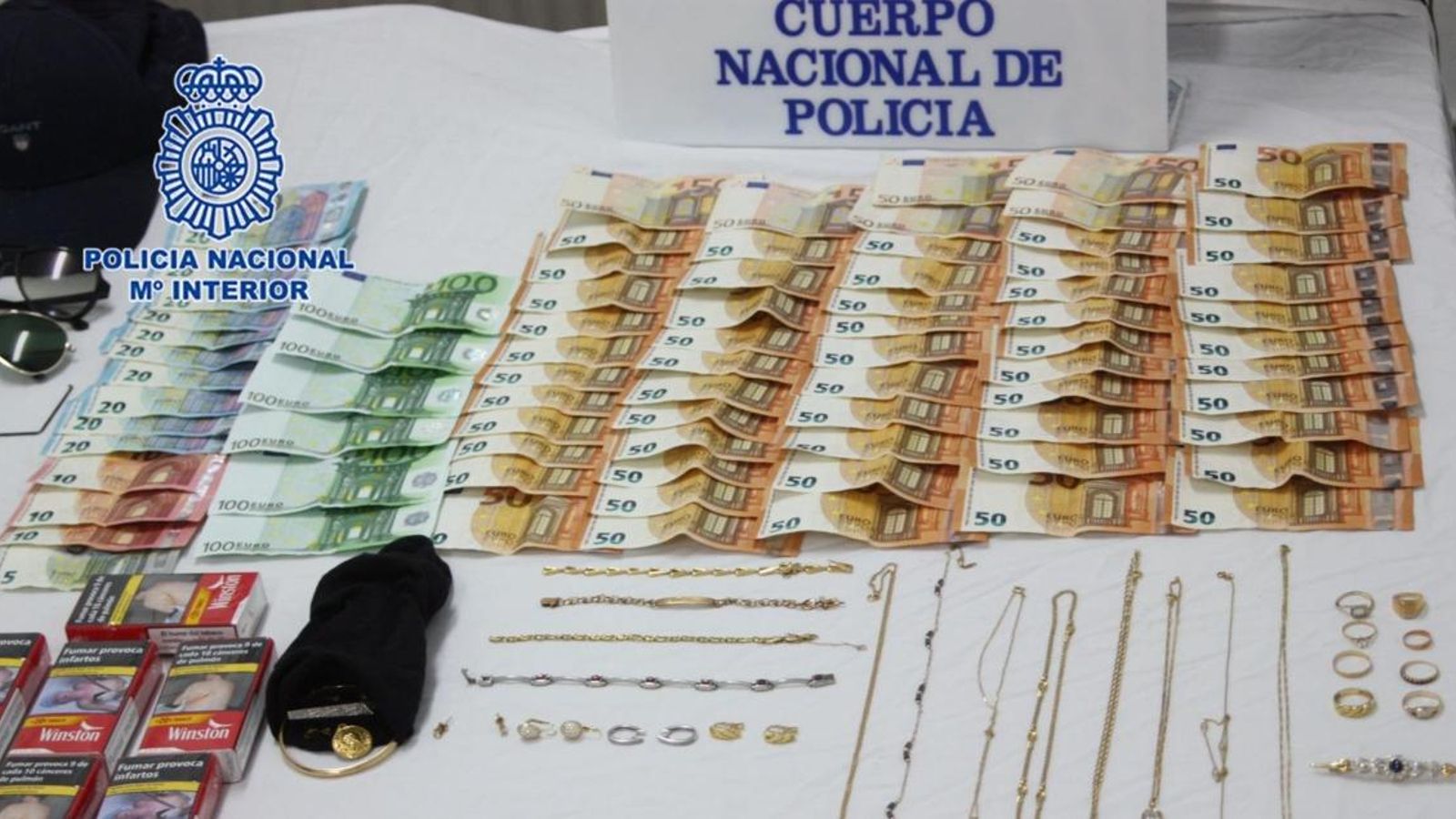 Detingut un grup itinerant per robatoris en pisos d\'Alacant, Albacete i Múrcia