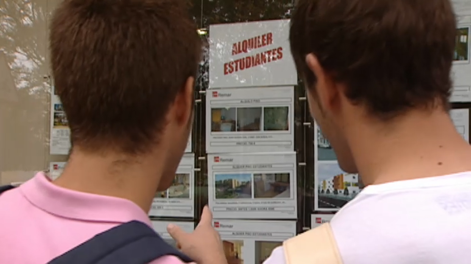 Estudiants buscant pis de lloguer