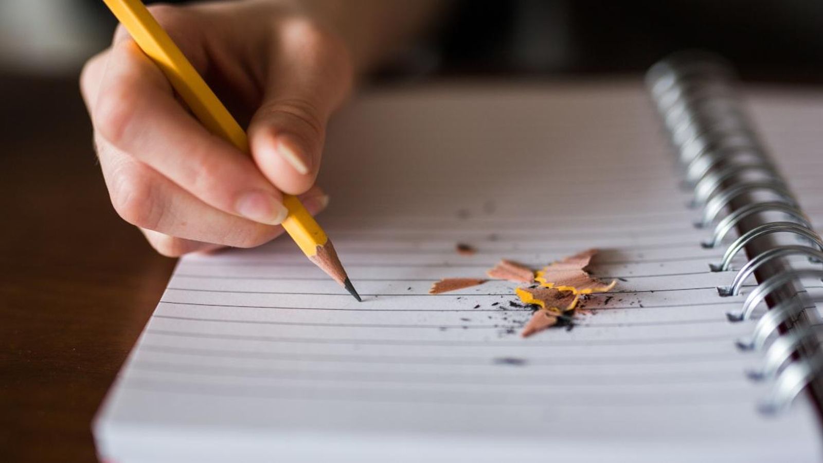 Educació trasllada als sindicats el calendari del curs 2019