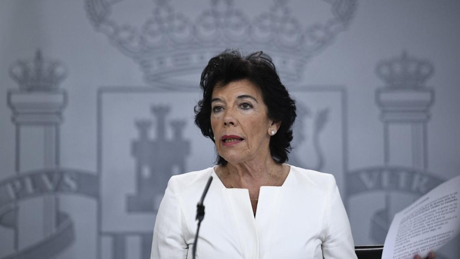La ministra d'Educació en funcions i portaveu de l'executiu espanyol, Isabel Celaá