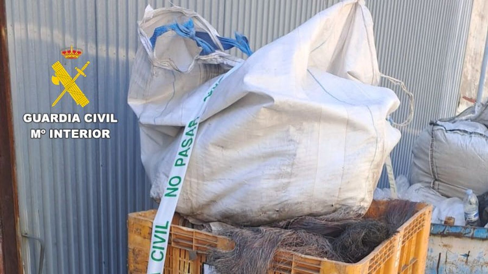 Part dels cables confiscats