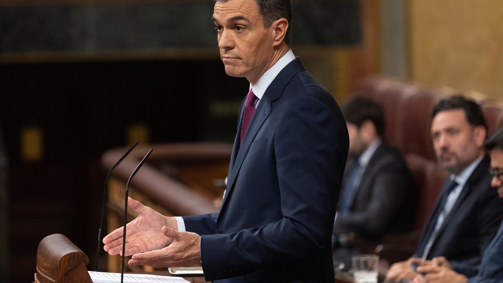 El candidat a la presidència del govern, Pedro Sánchez, se sotmet aquest dimecres a la sessió d'investidura en el Congrés El candidat a la presidència del govern, Pedro Sánchez, se sotmet aquest dimecres a la sessió d'investidura en el Congrés