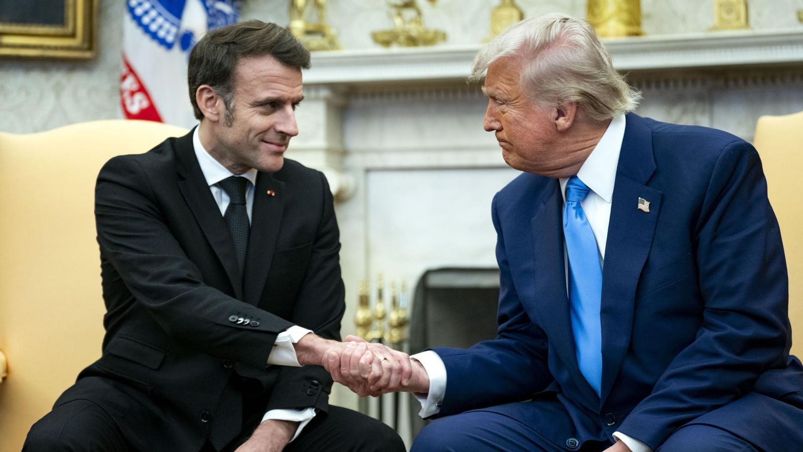 Trump i Macron s'han reunit al despatx oval de la Casa Blanca