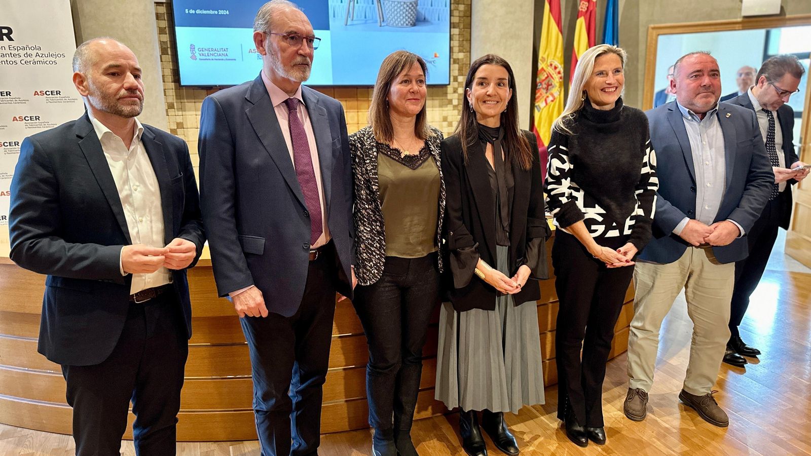 La patronal ceràmica Ascer amb la consellera d'Hisenda, Ruht Merino