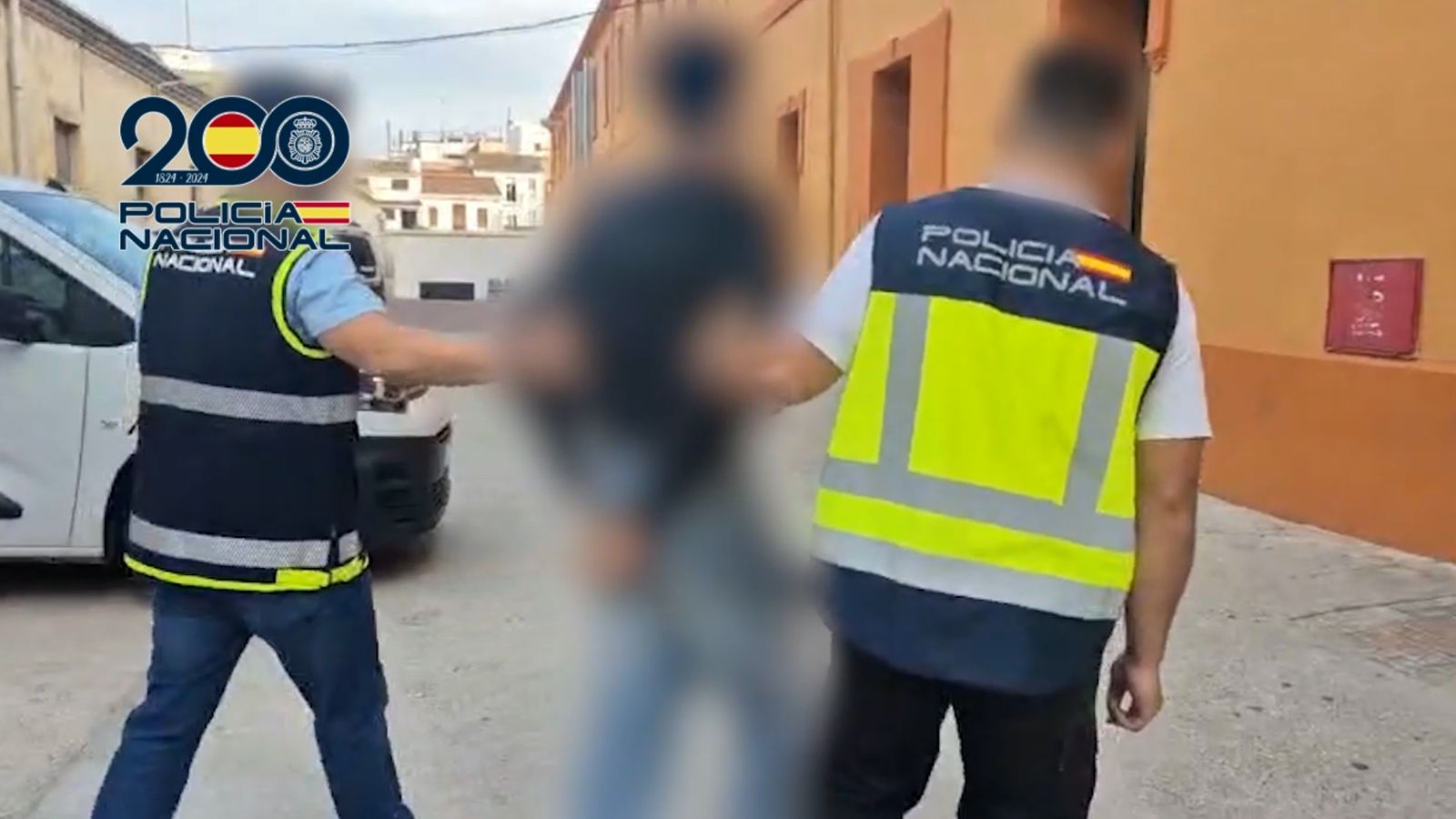 Trasllat del jove detingut a dependències policials
