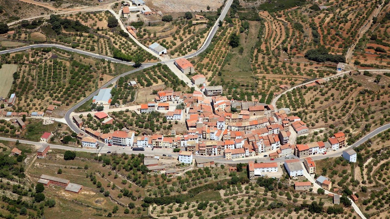 Vista de la Torre d'en Besora des de l'aire Vista de la Torre d'en Besora des de l'aire