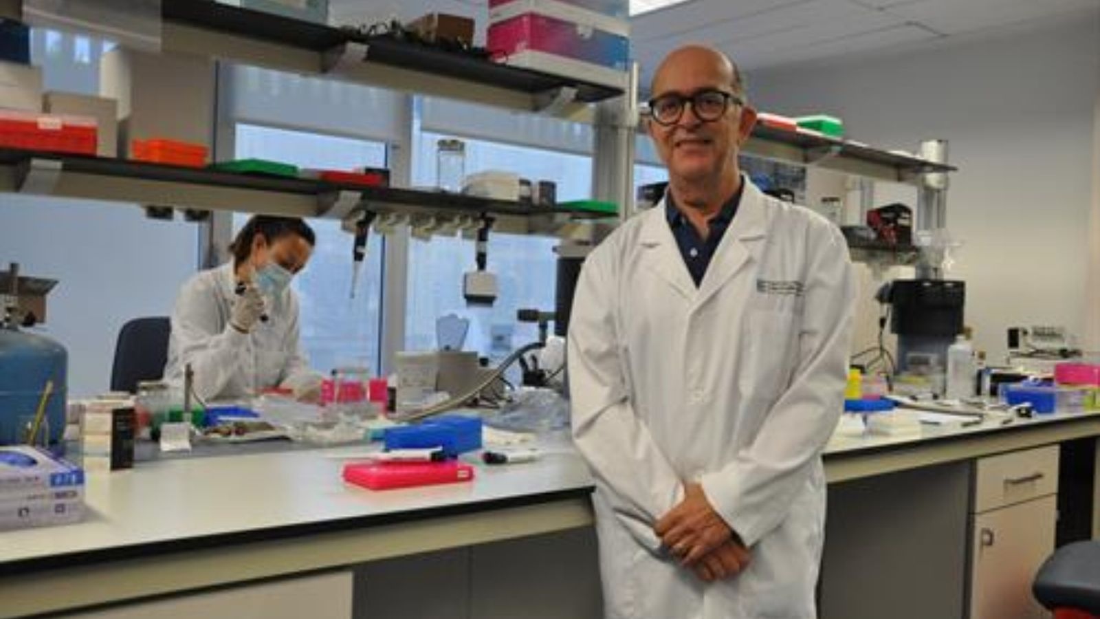 Entrevista al director de l’Àrea d’Investigació en Vacunes de Fisabio, Javier Díez.