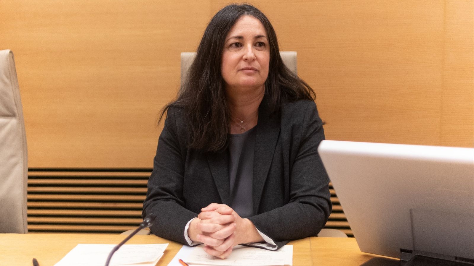 Amparo Lóepz, gestora de telefonades del 112, compareix davant de la comissió del Congrés que investiga la gestió de la dana