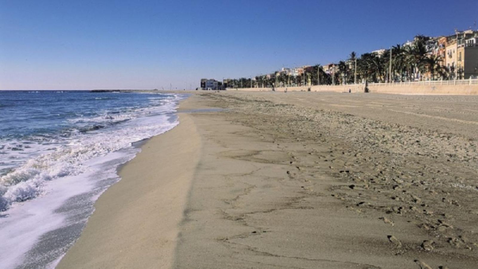 Platja Centre de la Vila Joiosa, on ha mort el banyista de 66 anys