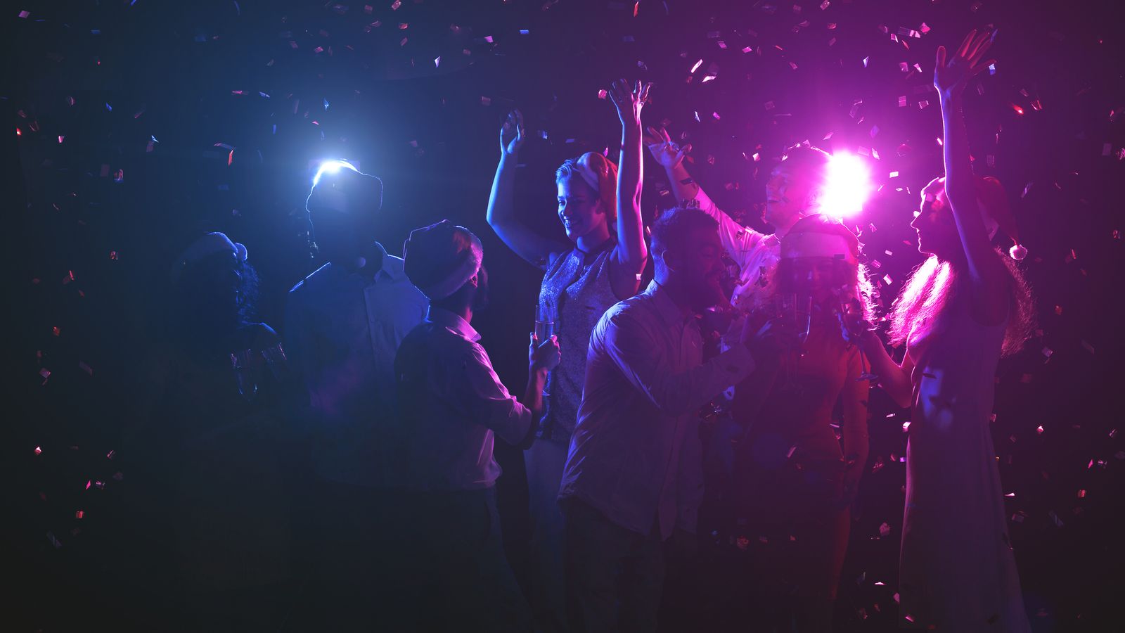 Una celebració de la nit de Cap d'Any (arxiu)