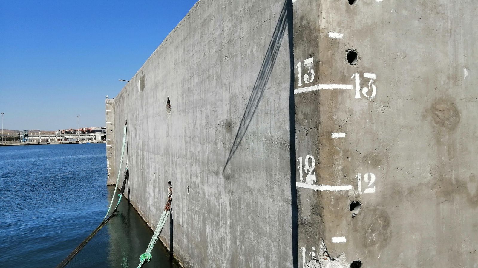 Aquesta és l'estructura de formigó i acer que ajudarà a formar un inmens escull marí