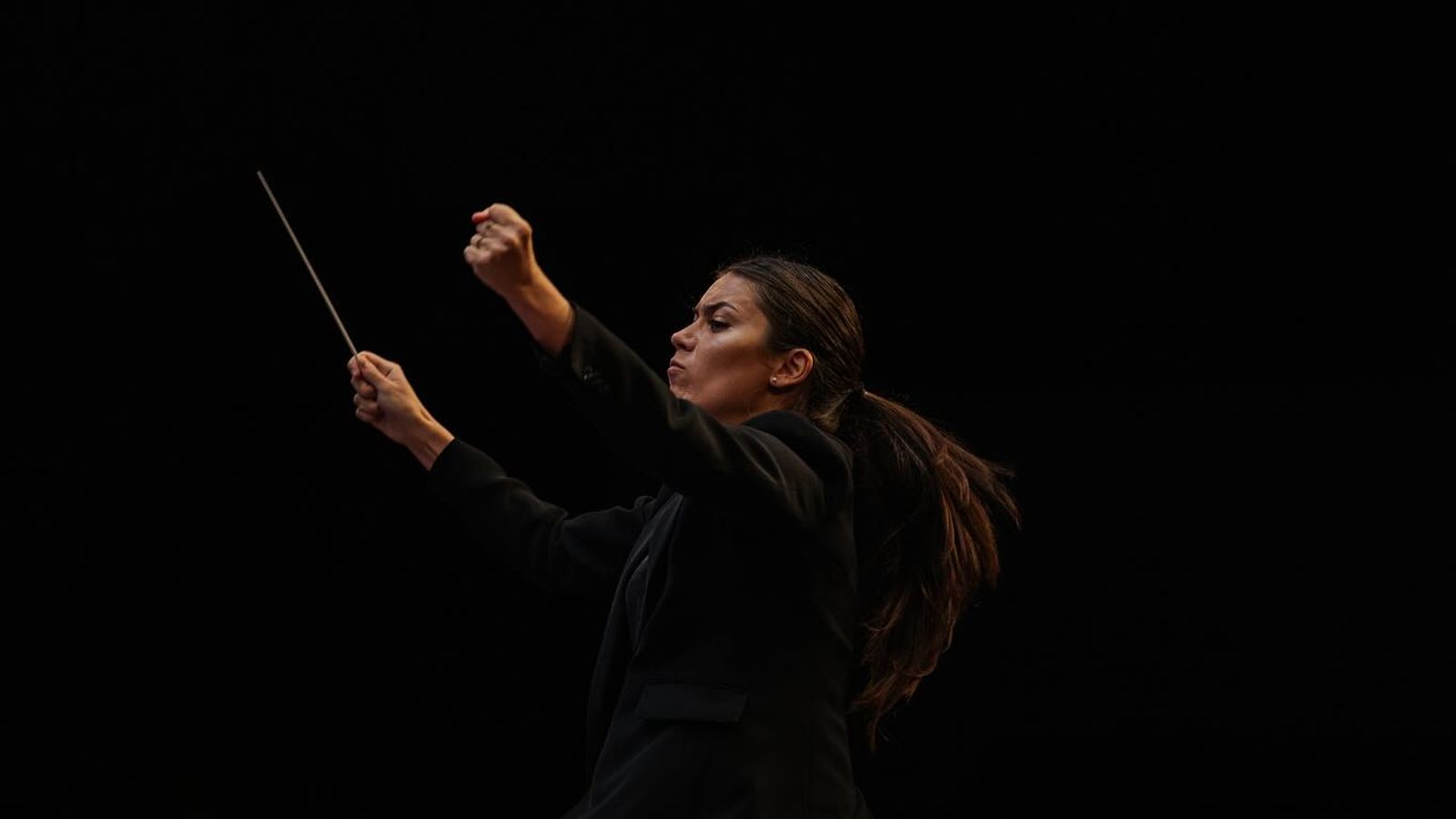 Celia Llàcer, directora de la Royal Scottish National Orchestra