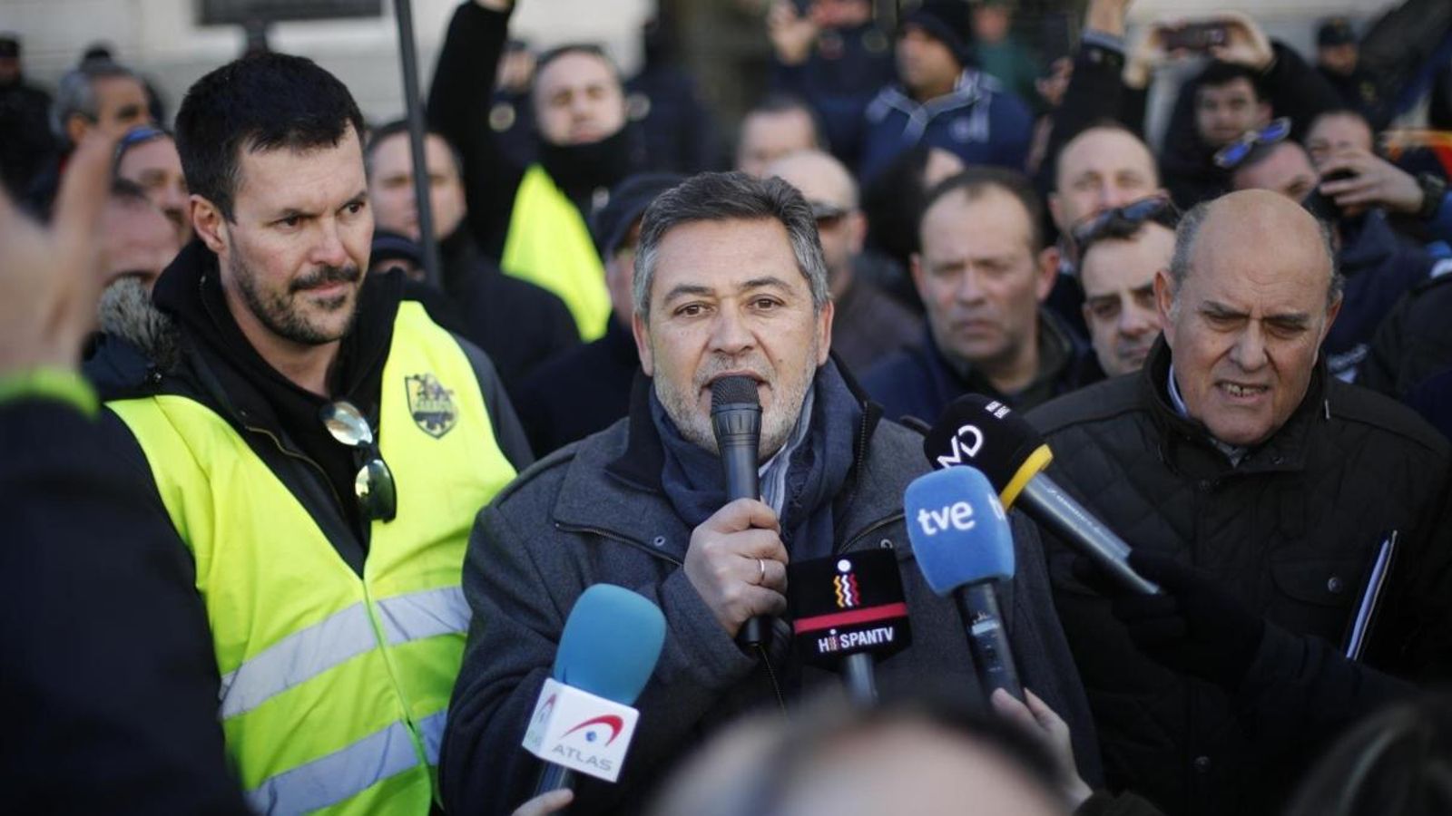 El president de la Federació Professional del Taxi de Madrid, Julio Sanz, ha parlat amb els mitjans de comunicació