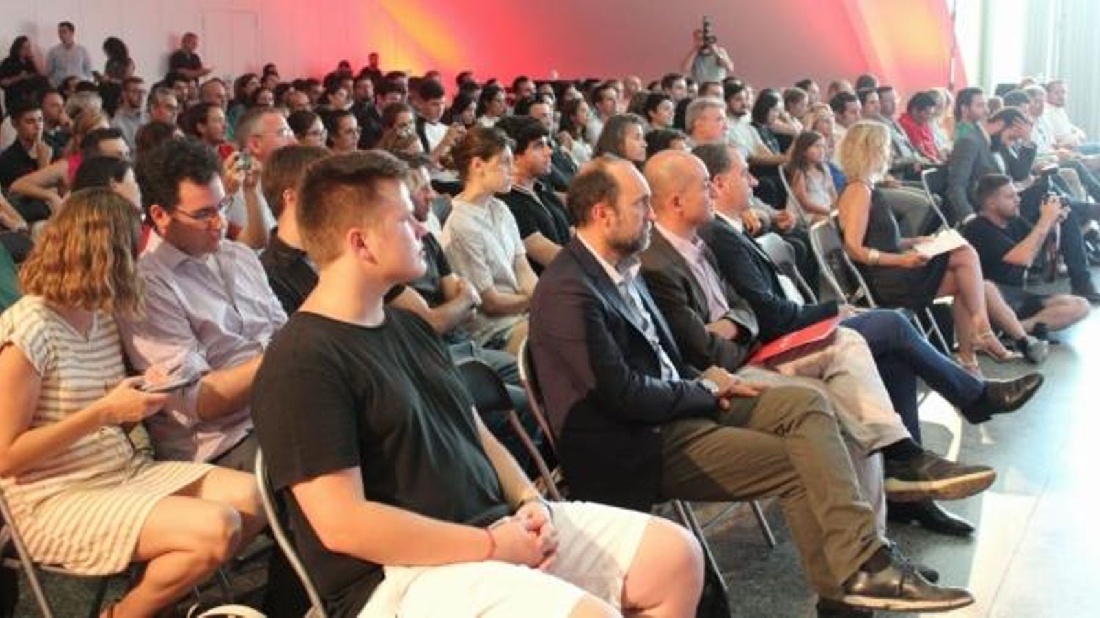 Uns 350 emprenedors i inversors han assistit al congrés, en què s'ha presentat la plataforma VLC TechCity