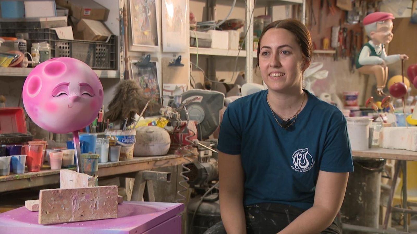 Miriam García, artista guanyadora del ninot infantil indultat de les Fogueres 2024