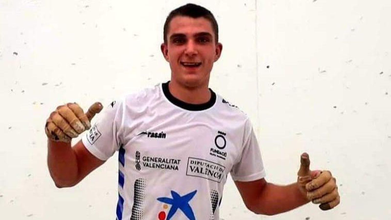 Murcianet celebra la seua victòria davant Seve