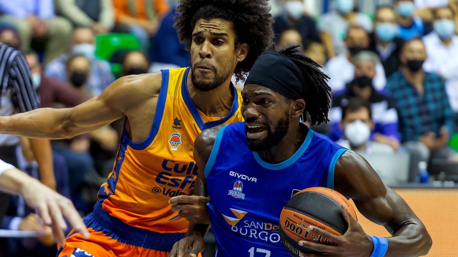 El jugador del València Basket, Louis Labeyrie, ha sigut el màxim anotador del partit