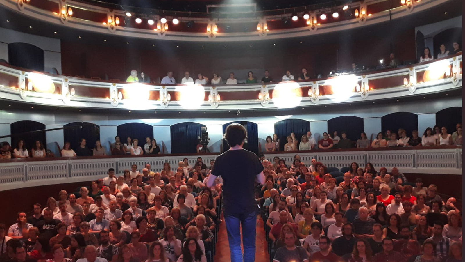 Un monologuista al Teatre Principal de Castelló