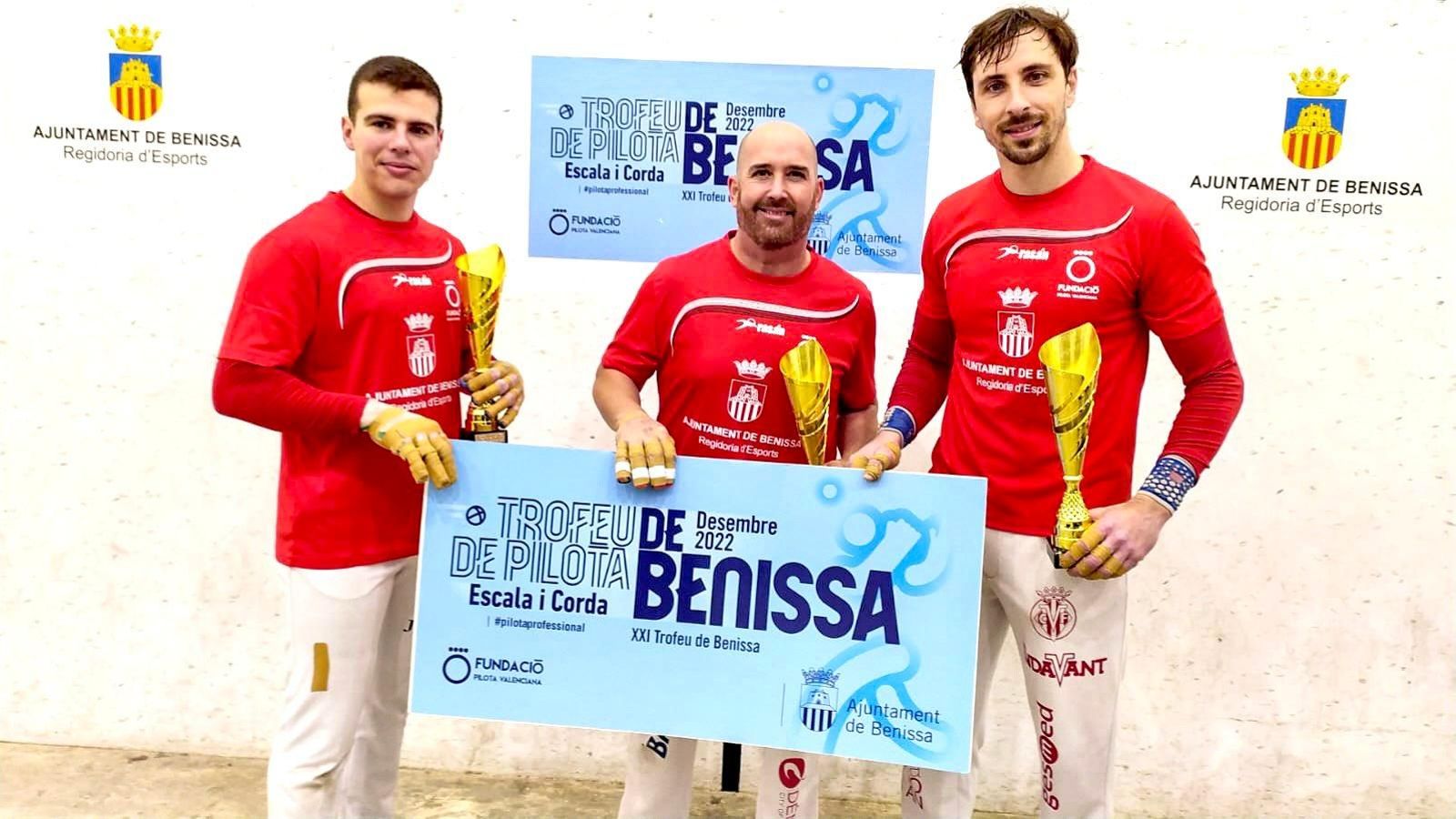 D'esquerra a dreta: Hilari, Félix i Puchol II, després de la final
