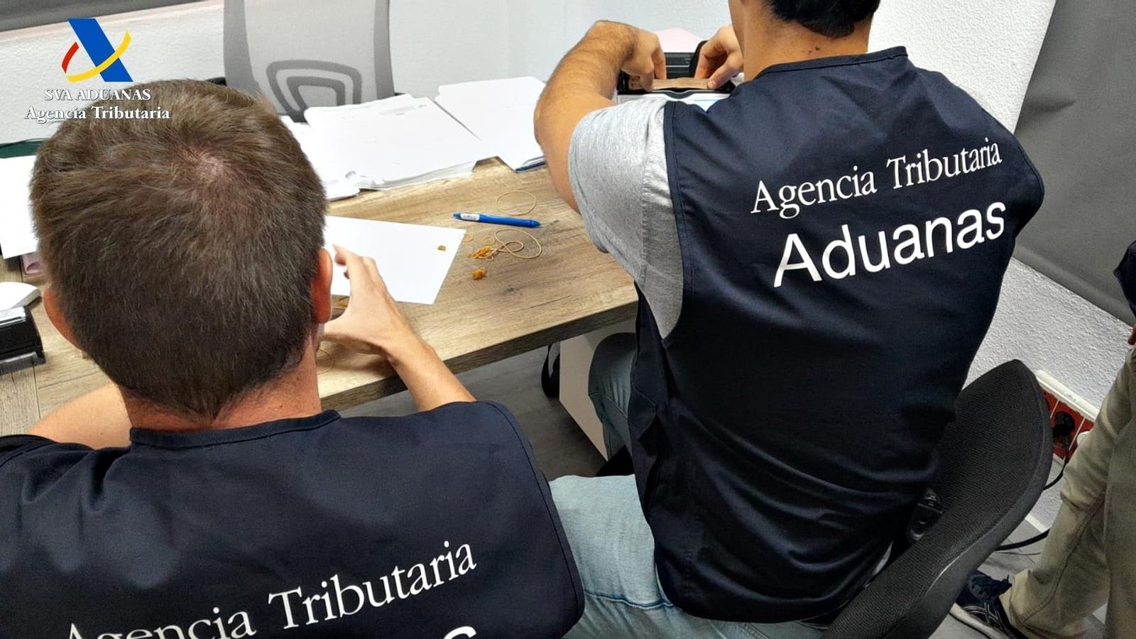 Agents d'Aduanes en investigació