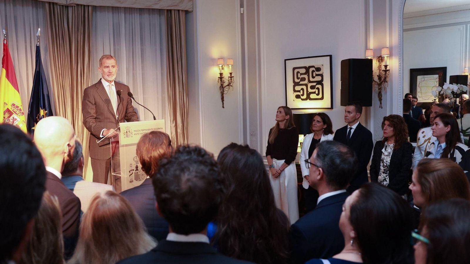 Trobada del rei amb funcionaris espanyols davant Nacions Unides a Nova York, els EUA