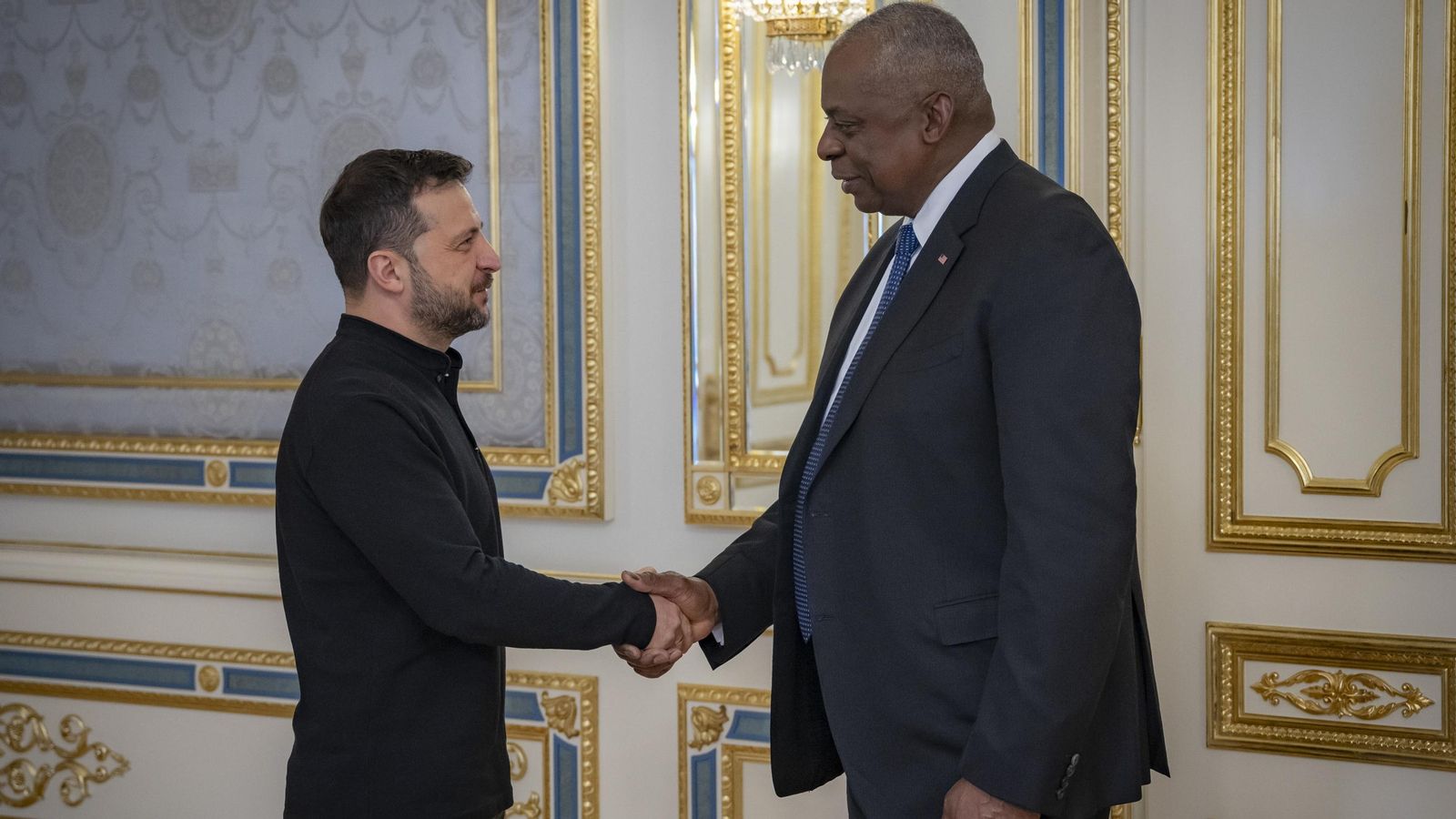 El secretari de Defensa dels EUA, Lloyd Austin, a Kíiv amb el president d'Ucraïna, Volodímir Zelenski