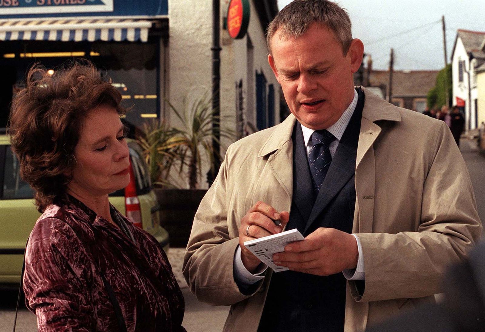 El doctor Martin és un metge brillant però no té habilitats per a relacionar-se amb la gent