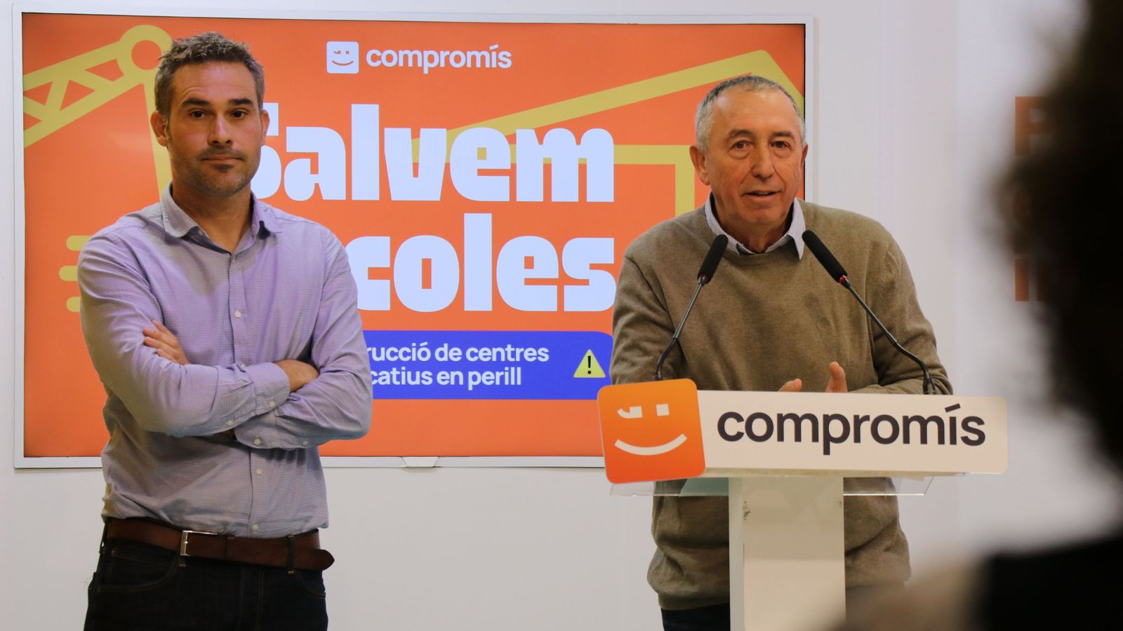 Fullana i Baldoví durant la roda de premsa en què han presentat la campanya Salvem les escoles