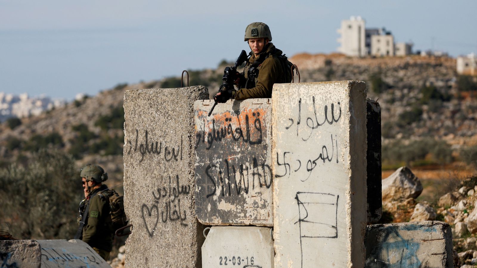 Soldats israelians prop de Ramallah, a la Cisjordània ocupada per Israel