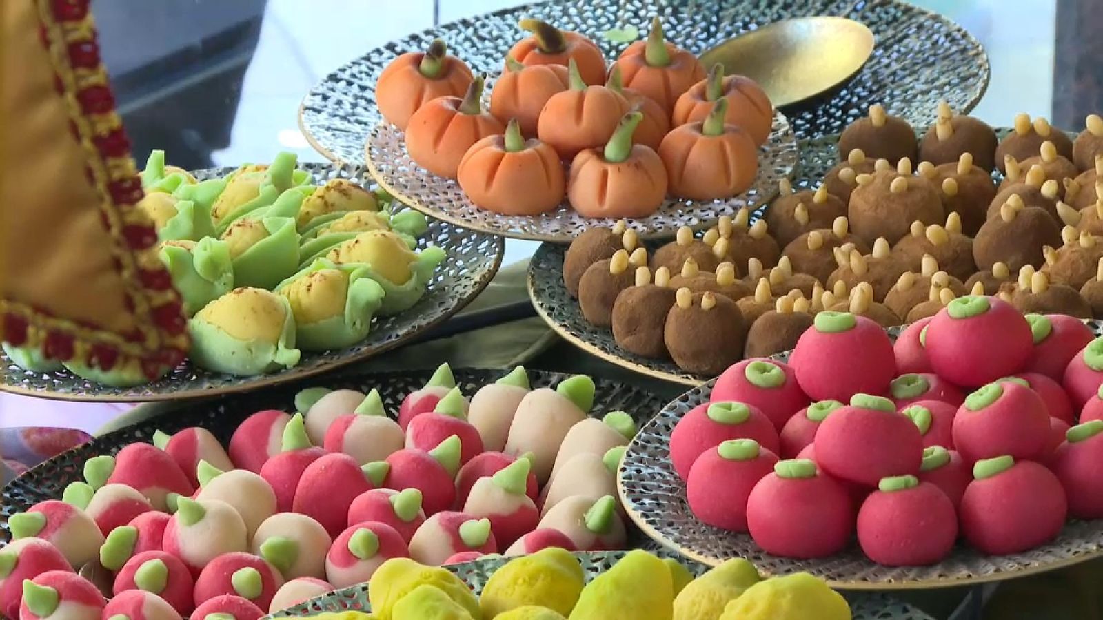 Les fruitetes i hortalisses de massapà de l'obrador de Joaquim Galan van sorprendre els clients a final dels 70