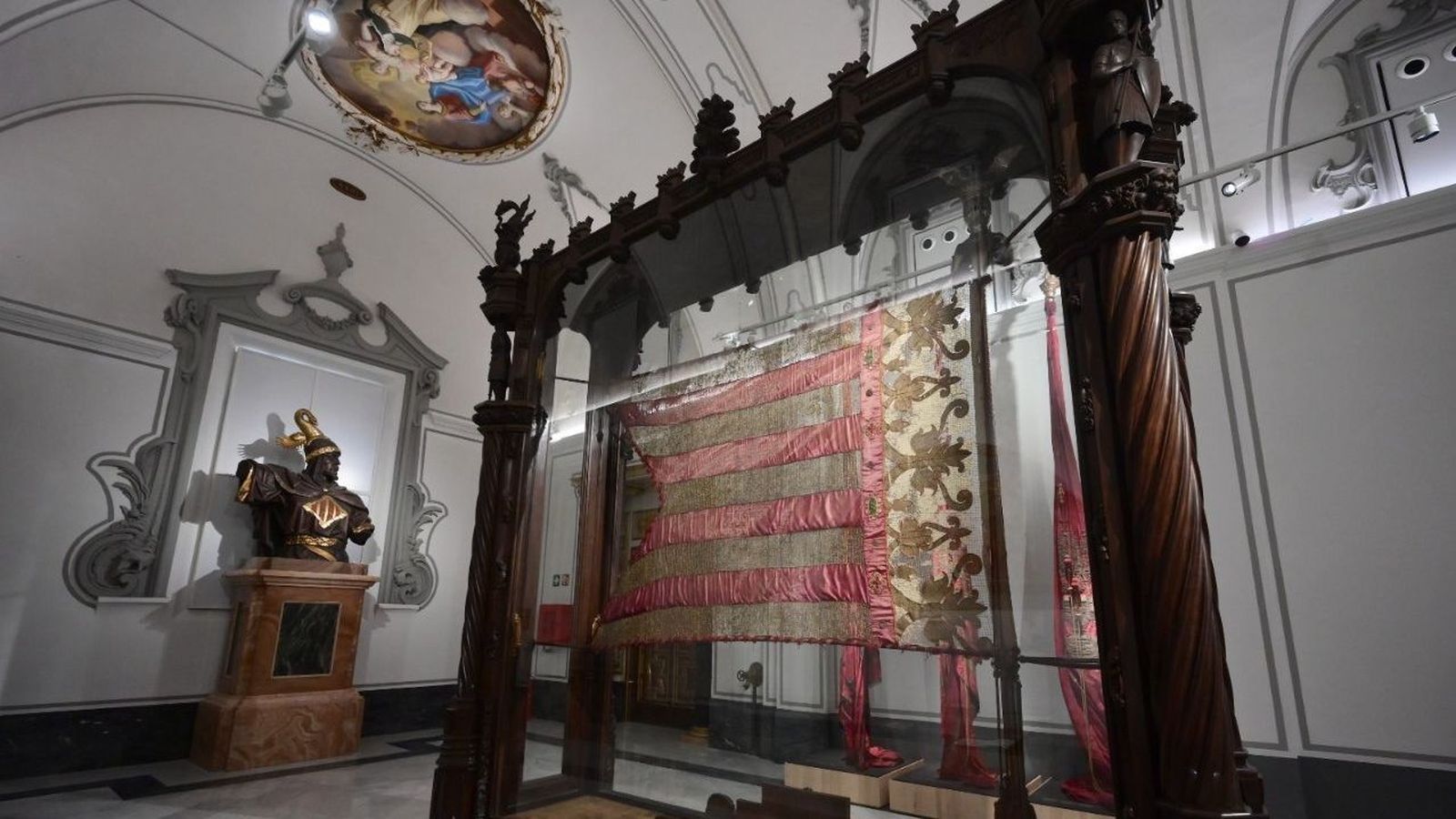 La Reial Senyera del 1928, rèplica d'una del segle XVI, és l'element principal d'una de les sales del Museu Històric Municipal