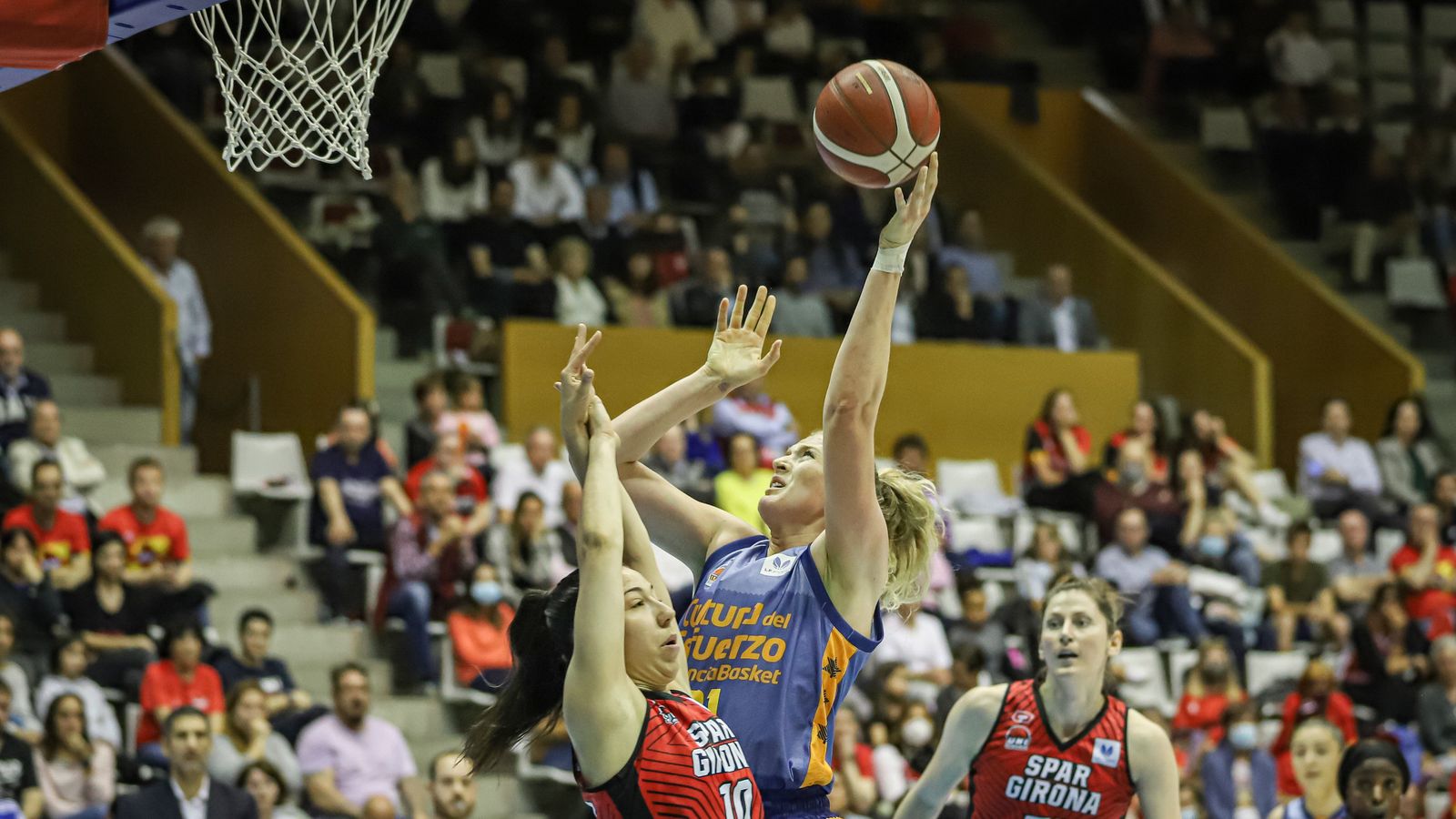 Marie Gülich, en una acció del partit