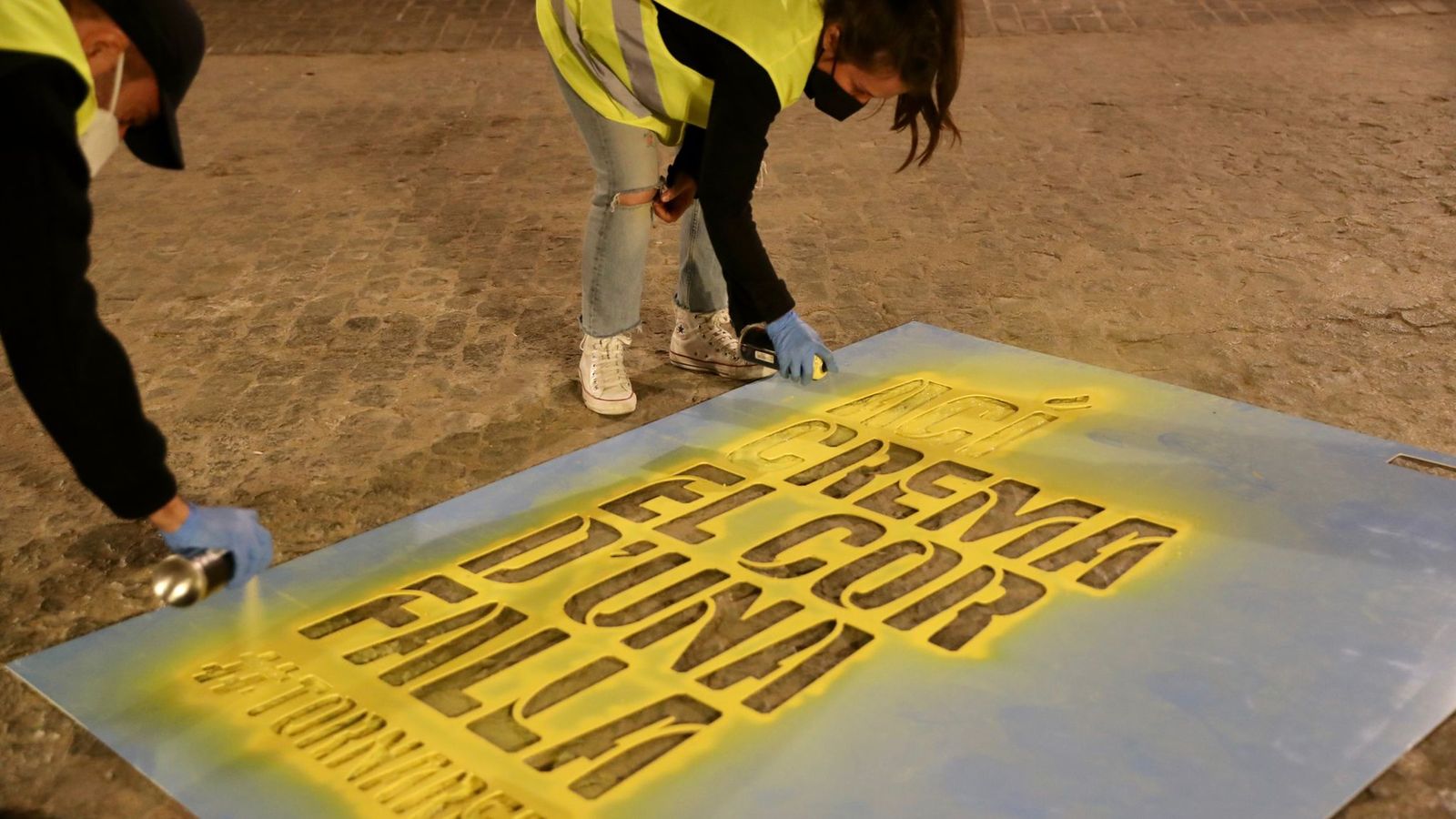 Acció "Ací crema el cor d'una falla" de la Junta Central Fallera