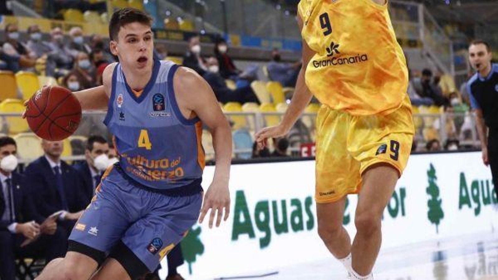 El pivot del València Basket, Jaime Pradilla