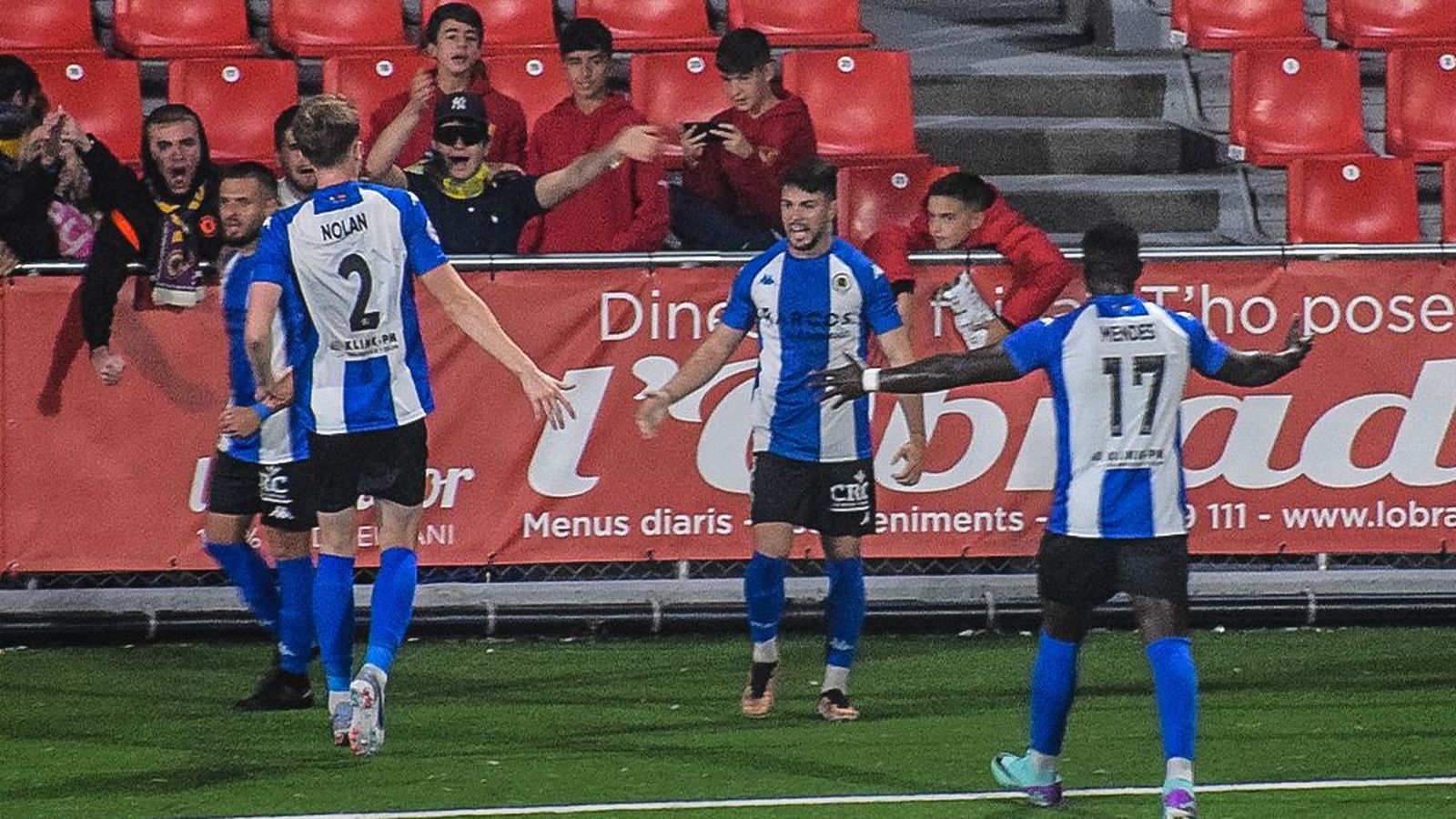Els jugadors de l'Hèrcules celebren un dels gols