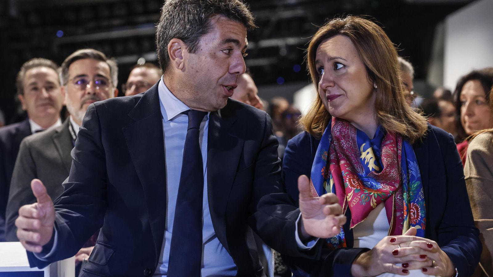 El president de la Generalitat, Carlos Mazón i l'alcaldessa de València, María José Catalá, en imatge d'arxiu