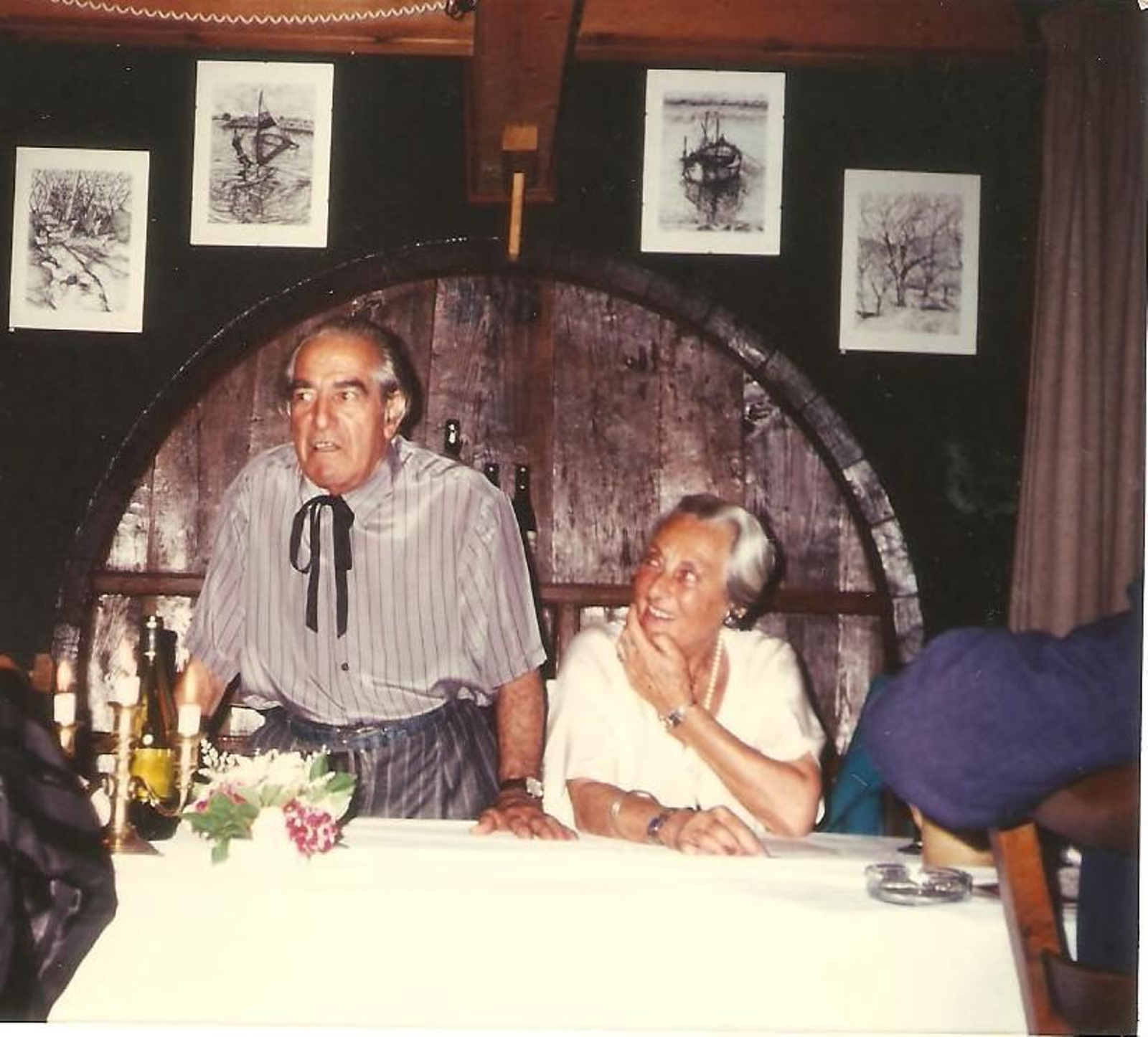 Pilar amb Antonino, en el 80 aniversari del seu company, que va faltar abans que ella