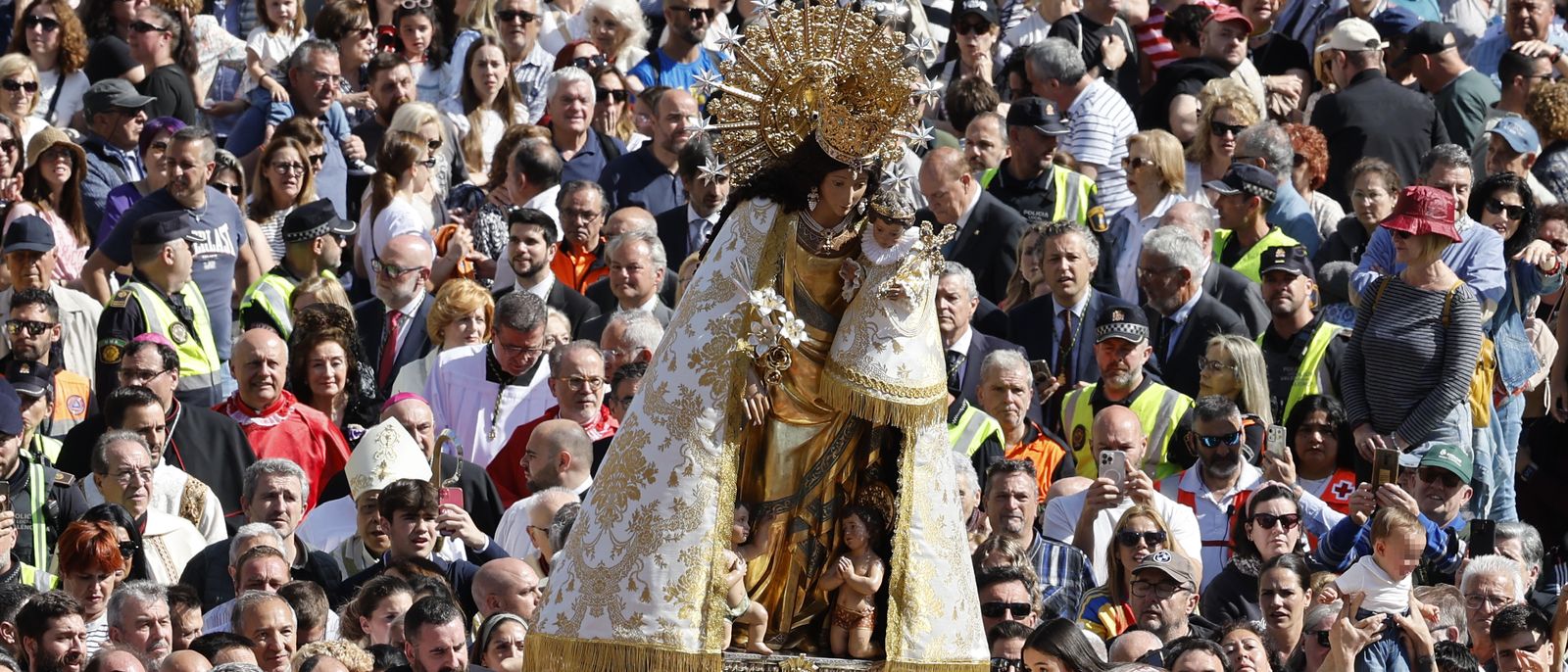 Les millors imatges del Trasllat de la Mare de Déu dels Desemparats