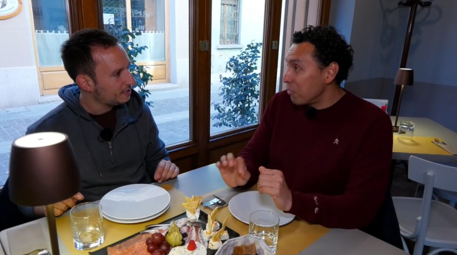 Amb Víctor Valverde, un altre alacantí, tastarem la gastronomia típica de la zona