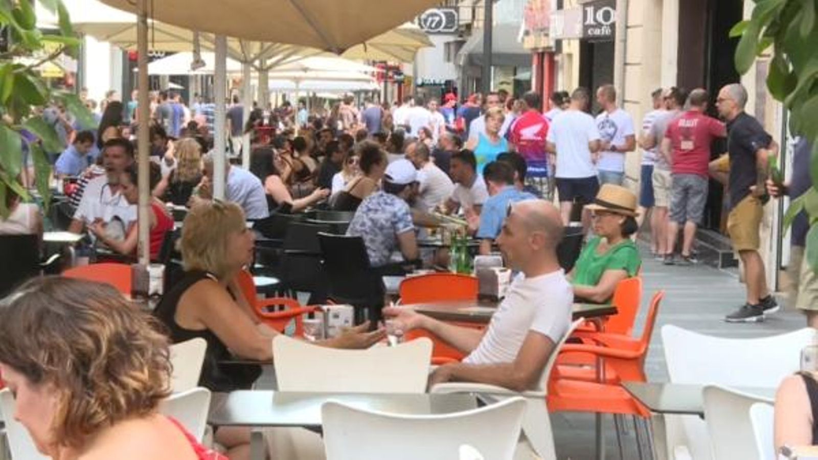 El Suprem prohibeix les terrasses al costat de les façanes a Elx