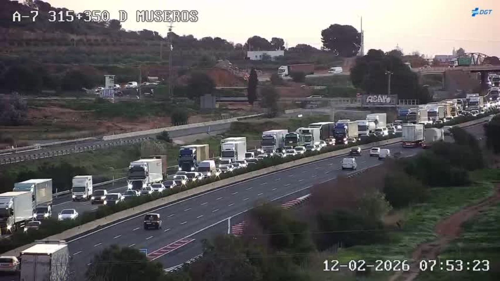 Un tram congestionat de l'A-7, este dijous