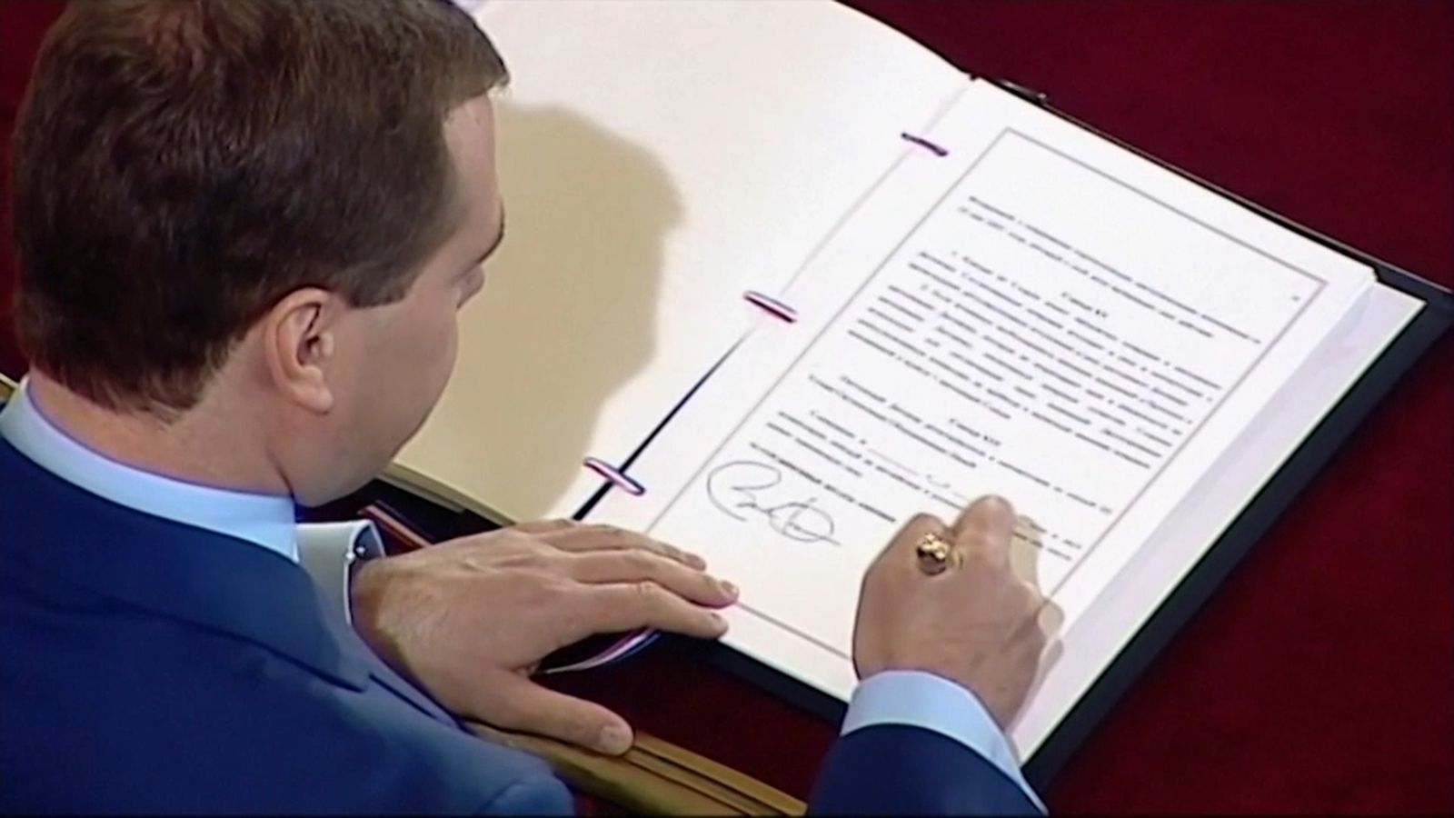 Els Estats Units i Rússia deixen morir l'últim tractat de reducció d'arsenals nuclears