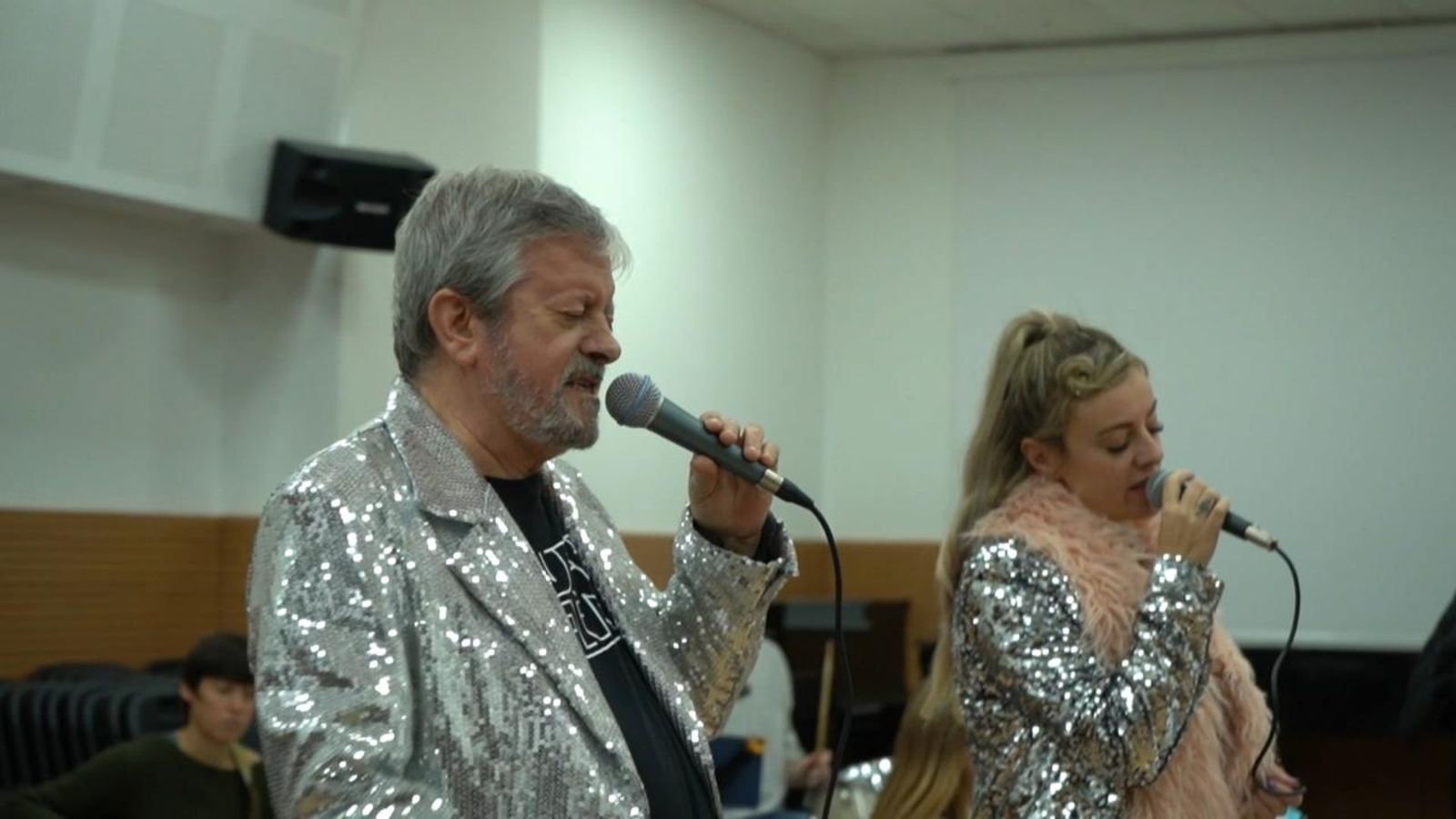 'Cantata de València', un viatge emocional per la cultura dels últims cinquanta anys